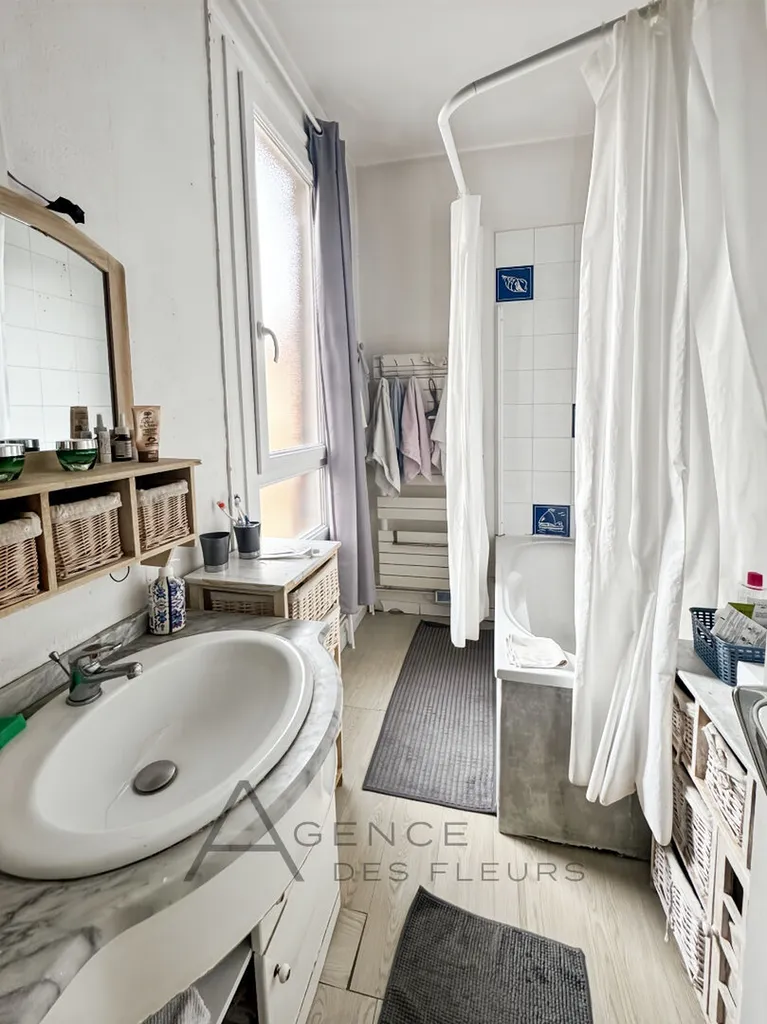 A vendre, maison familiale de 155m² sur un terrain de 170m² située à Elbeuf 76500