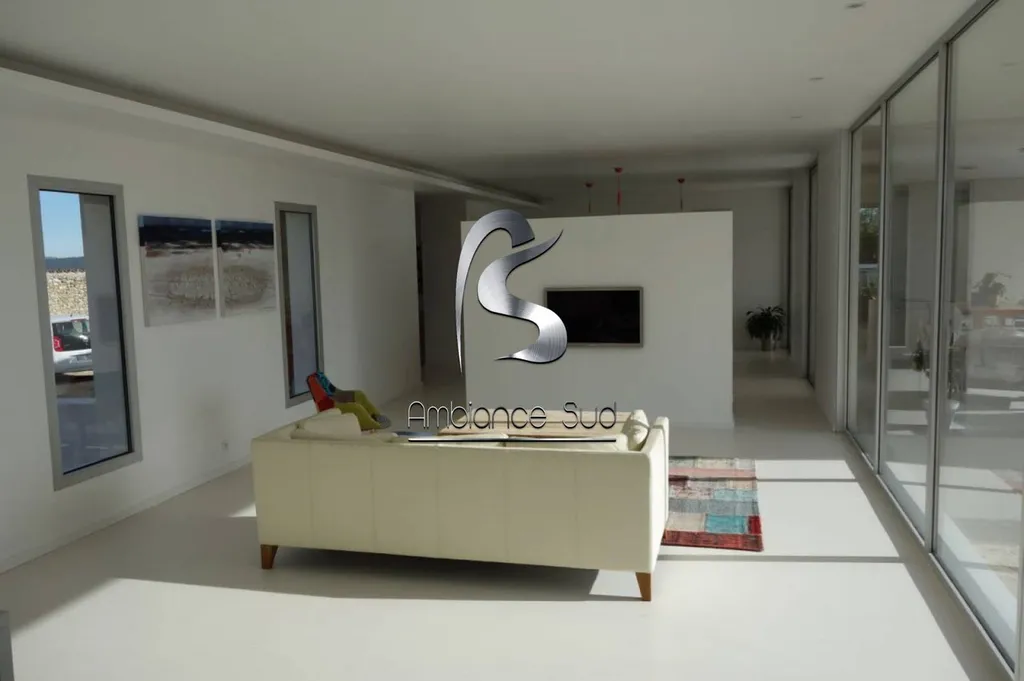 SOL EN BETON CIRE COULE SUR ALES 30 DANS LE GARD