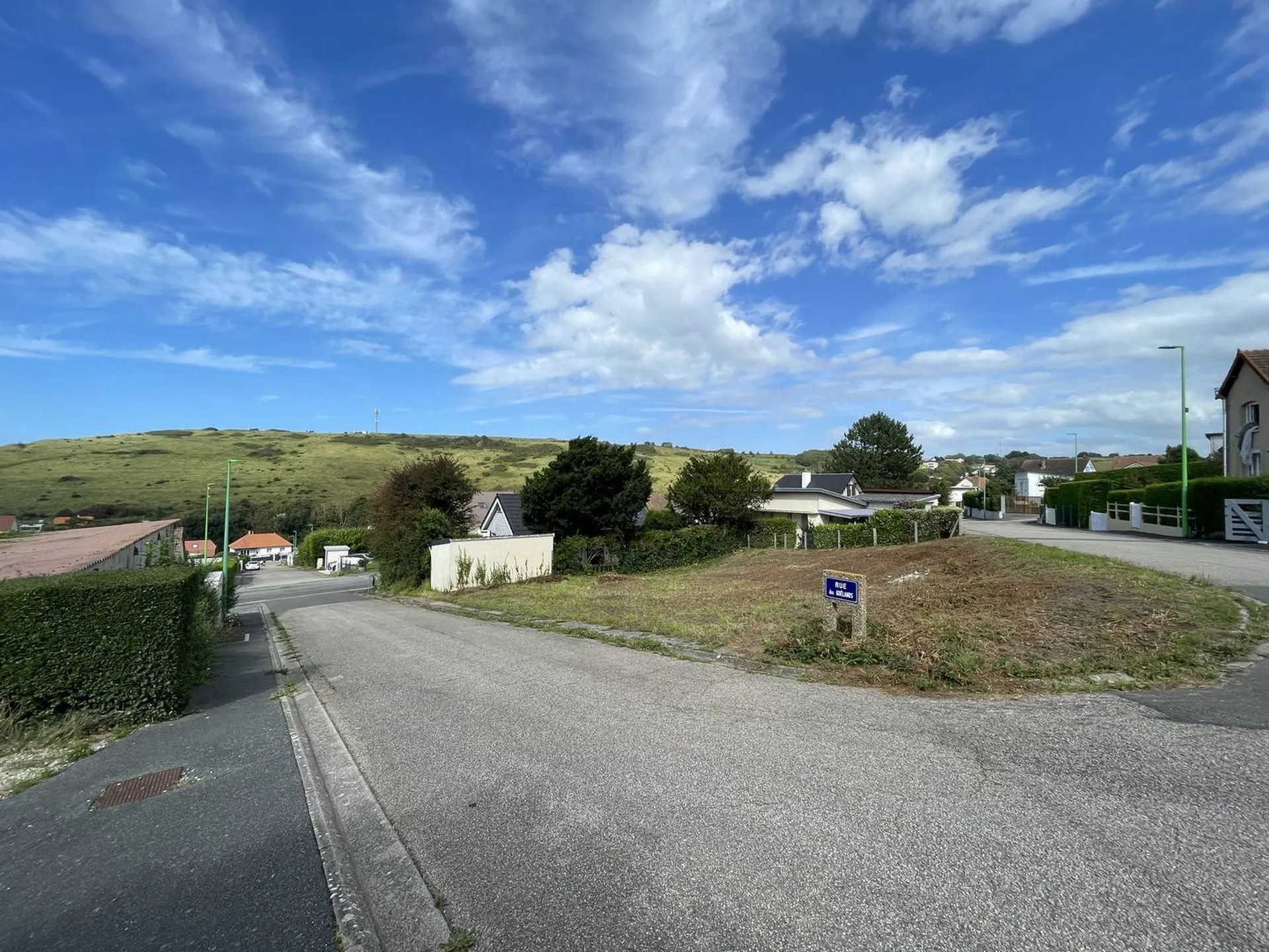 VENDU Proche des commerces, parcelle de terrain de 331 m² vue mer,  dans un village à 15 minutes de Dieppe, Seine Maritime 76