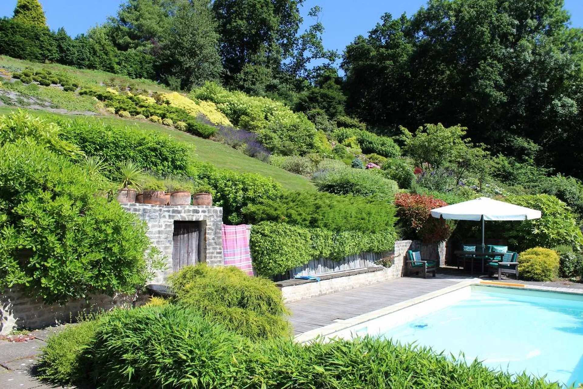 En vente propriété en colombages sur un terrain arboré de plus de 1 hectare proche Honfleur 14600