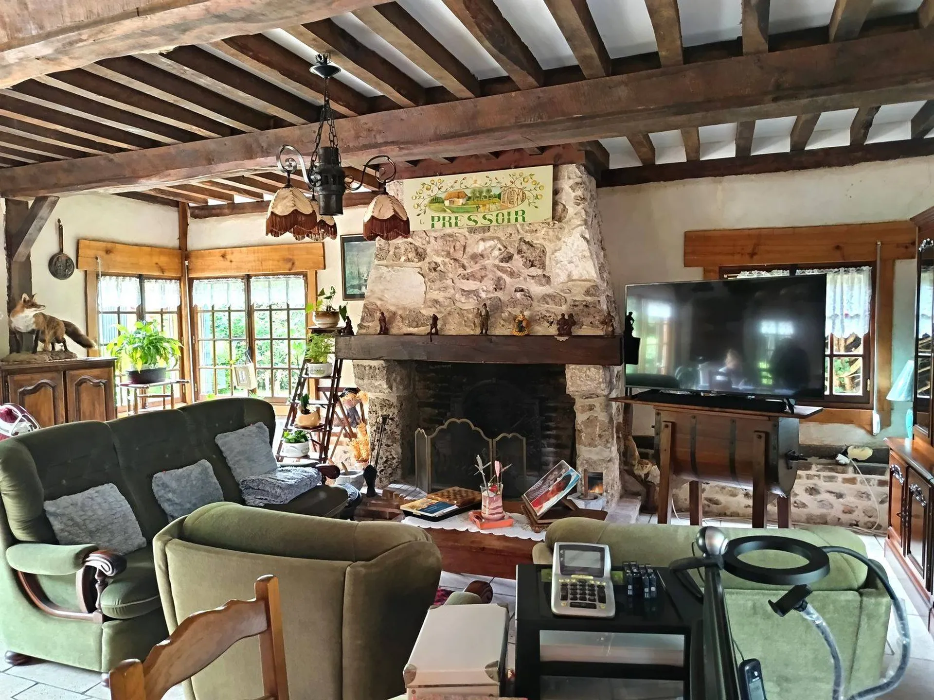 À VENDRE – Pressoir rénové dans un environnement paisible proche Pont l'Evêque 14130