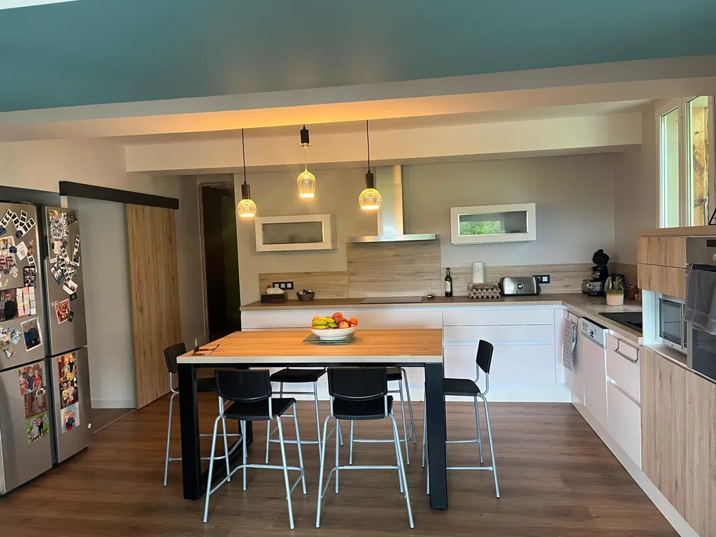 Rénovation de cuisine moderne avec extension de maison au Fousseret (31)