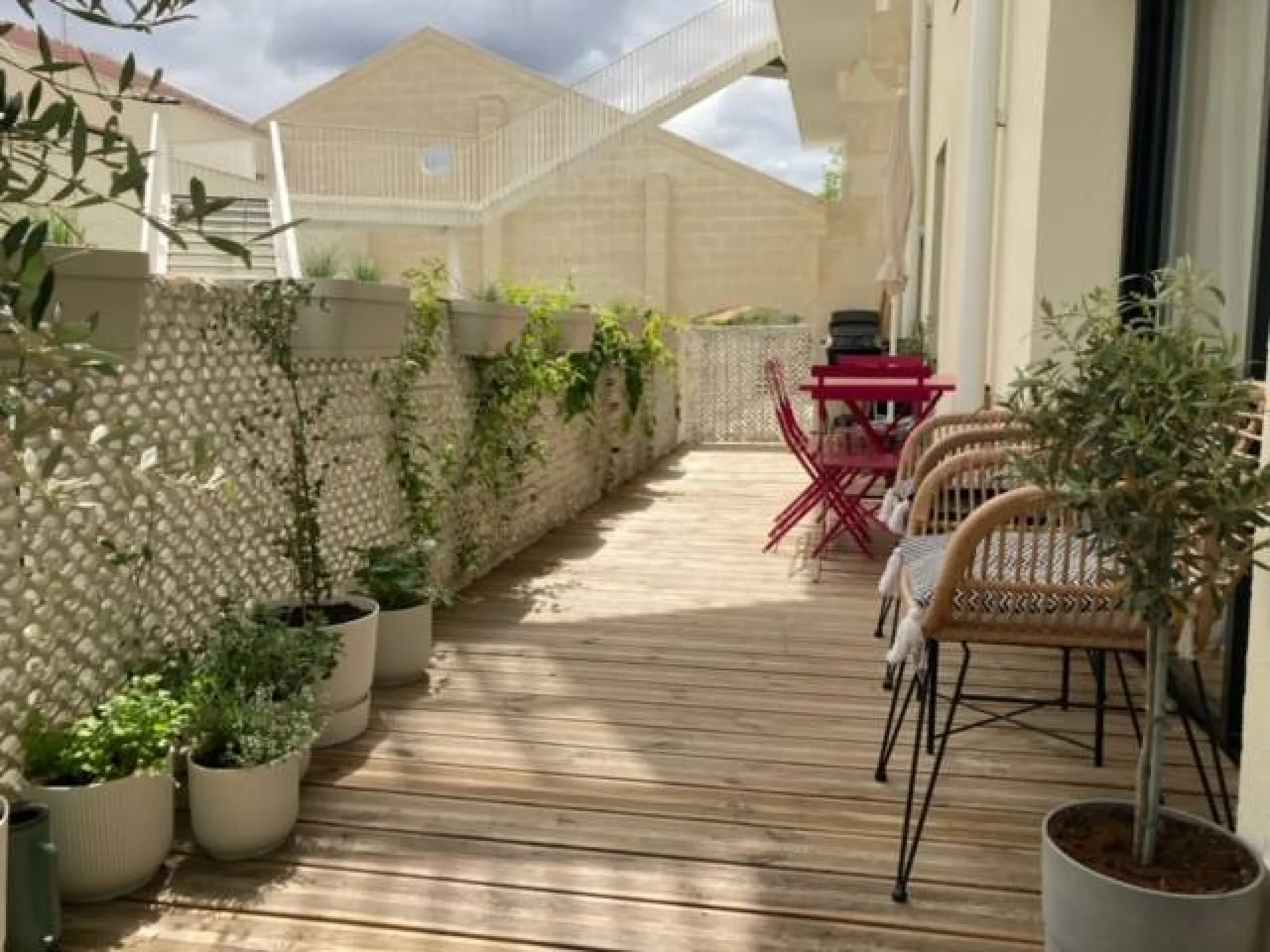 Acheter un appartement sans travaux à Bordeaux proche du parc bordelais 