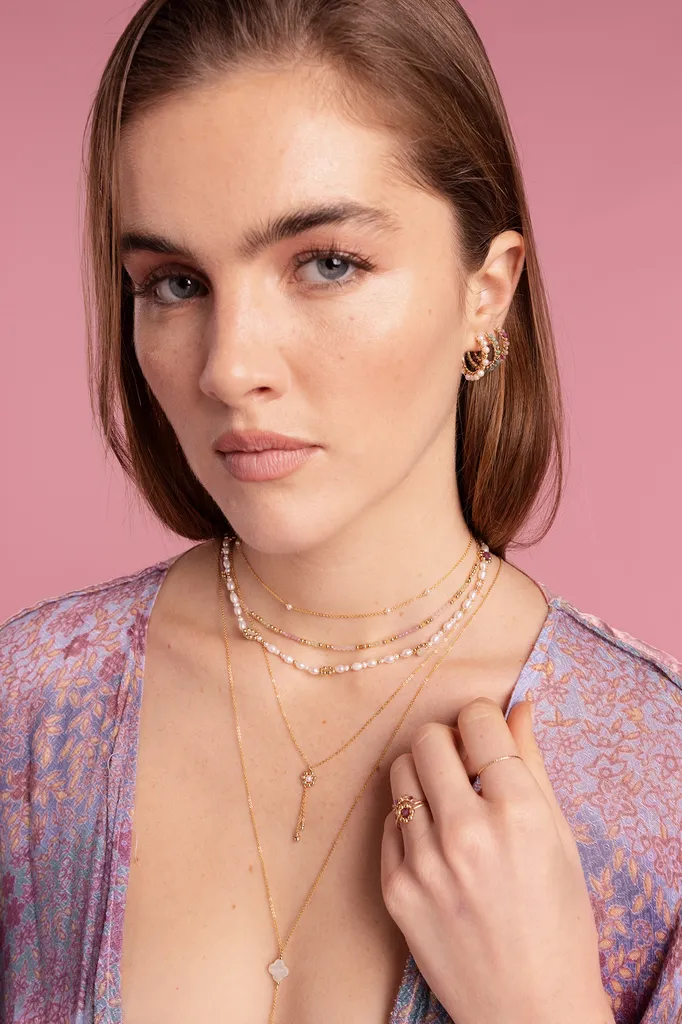 accumulation de colliers YAY en or laminé proche de Rouen