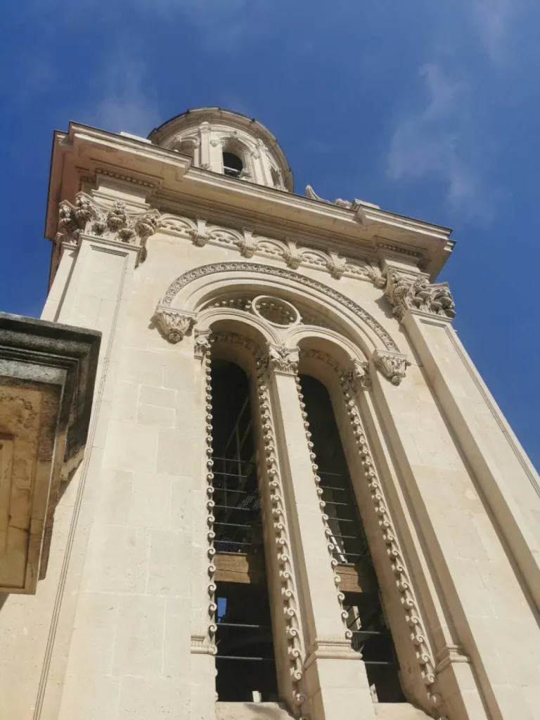 Cloché Eglise saint Charles de Monaco 98000