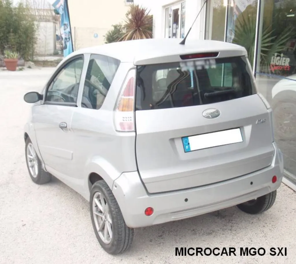 Vente voiture sans permis occasion MICROCAR MGO SXI pres de Toulon VAR 83