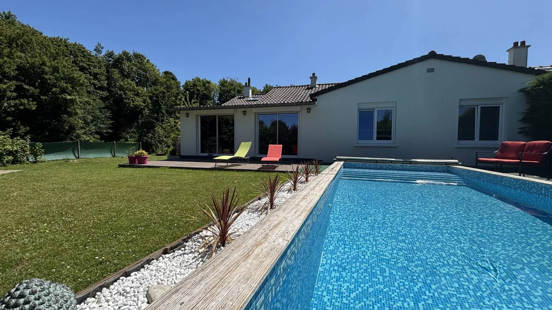 Pavillon d'environ 110m² avec 4 chambres