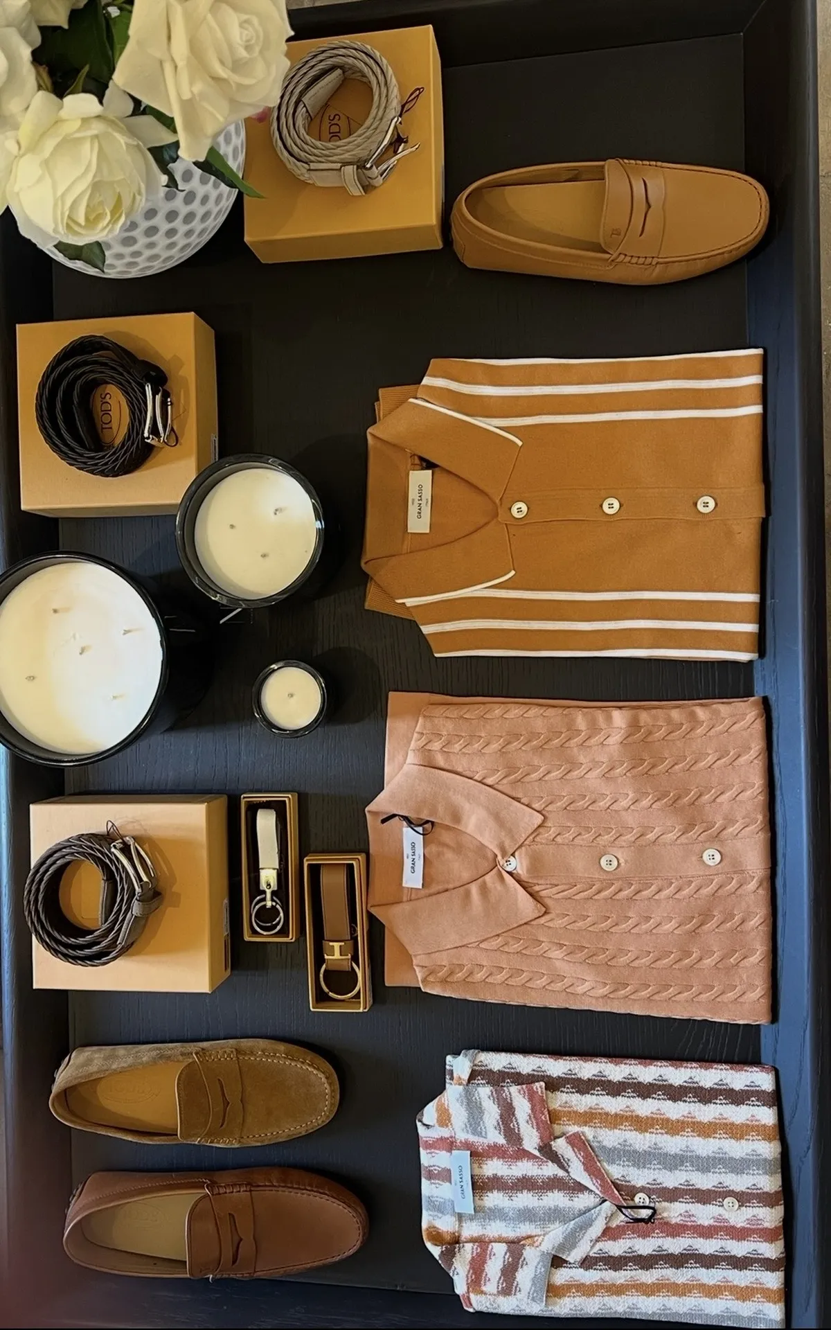 Les collections hommes Tod's, Gran Sasso, sont chez Sacha à Ménerbes.