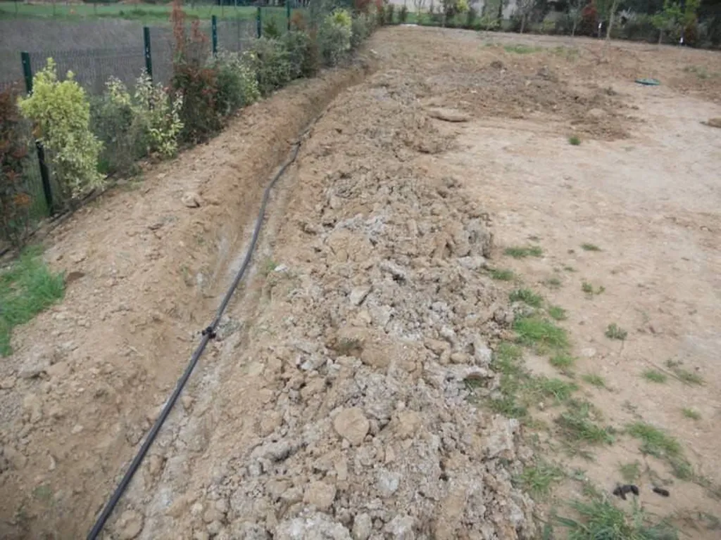 Création d'un arrosage automatique proche Aix en Provence par Les Jardins de Romain.