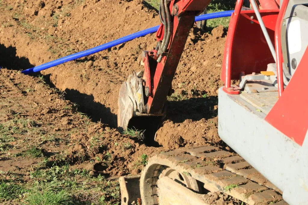 Réaliser un raccordement au tout-à-l'égout avec pose de canalisations et terrassement de tranchées pour eaux usées à Muret et Tournefeuille