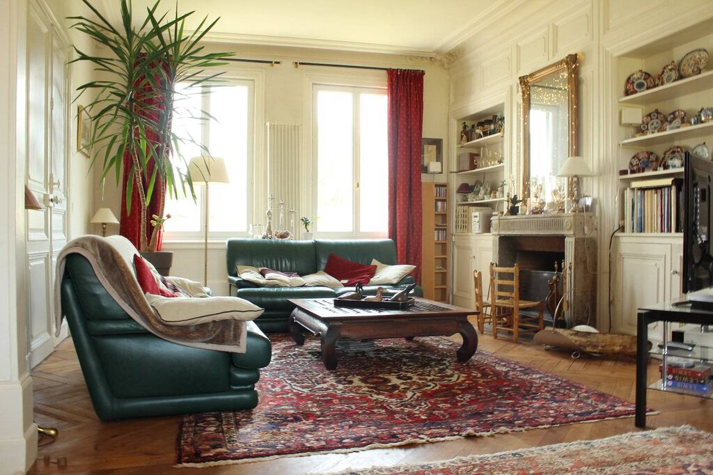 A acheter Maison de Maître du XIXème siècle à pied des commerces et écoles Eure 27