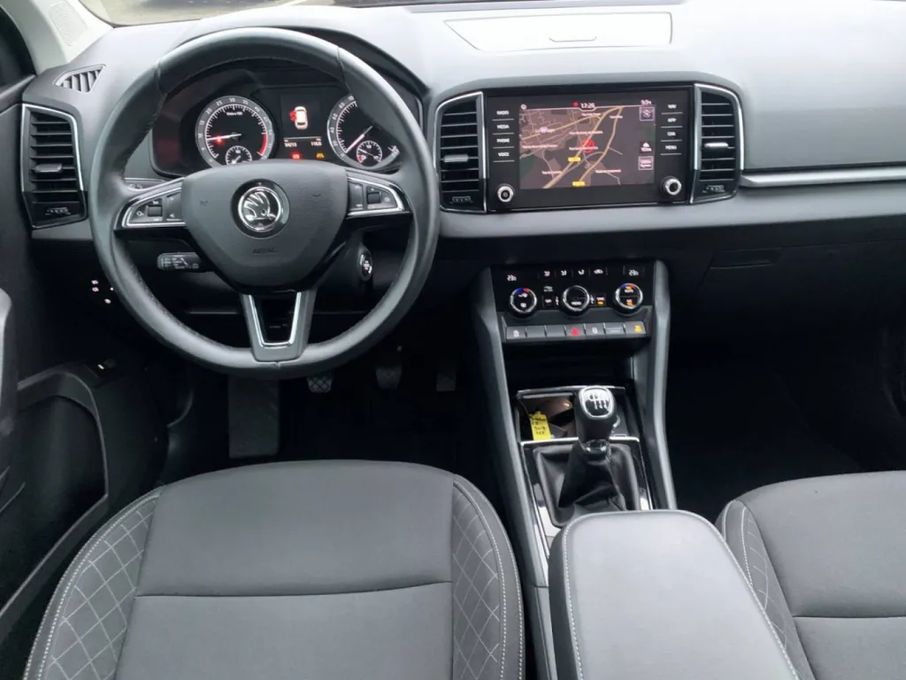 Skoda Karoq d'occasion diesel boite manuelle proche de Rouen