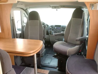 BURSTNER PRIVILEGE T 725