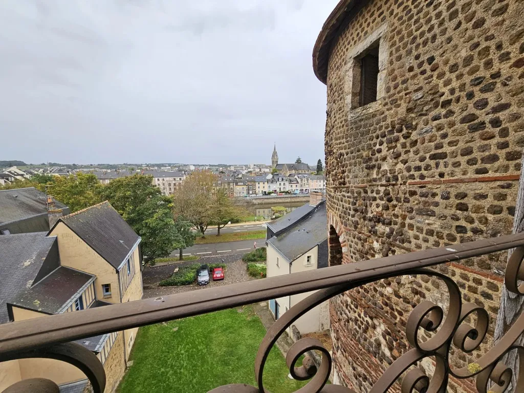 vivre dans une maison médiévale au cœur de la cité Plantagenet du mans