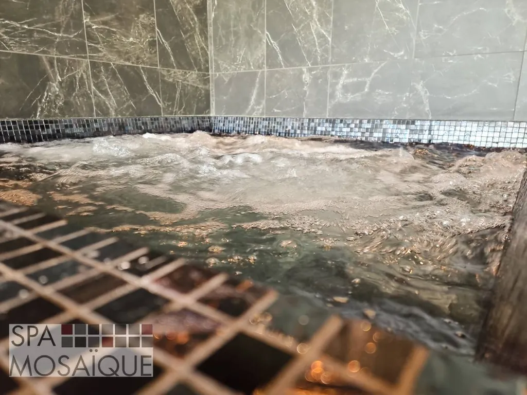 spa mosaïque carré en encastré aix en provence