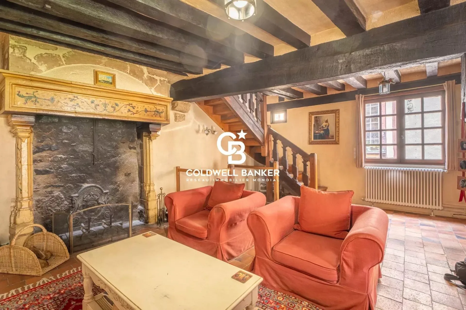 Magnifique maison atypique à vendre dans le centre ville du Mans avec 4 chambres