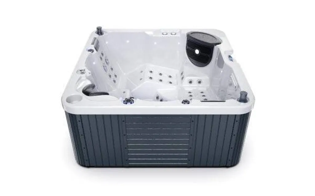 Spa Mcr Piscines et Spas - Bolzano, 51 jets