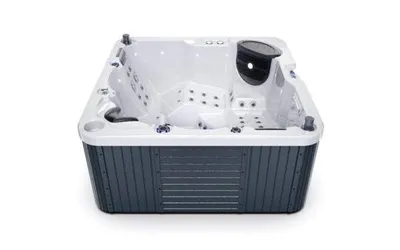 Spa Mcr Piscines et Spas - Bolzano, 51 jets