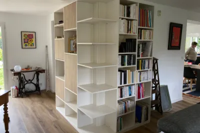 Réalisation d'une bibliothèque avec portes ouvertes à Plaisance-du-Touch