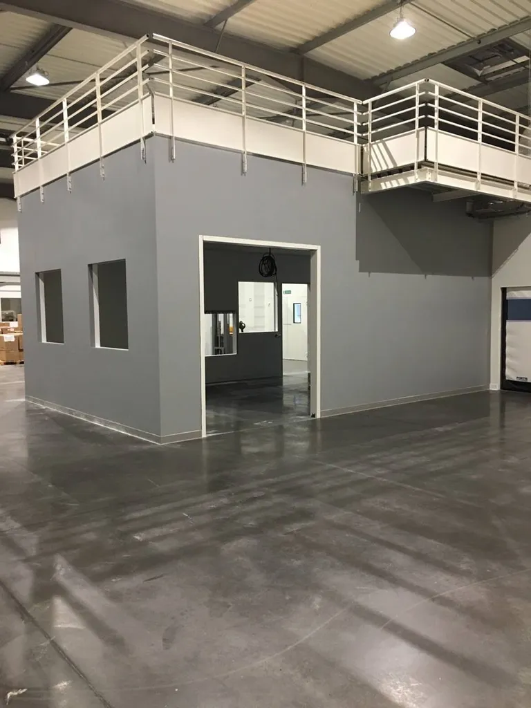 Construction d'un espace de travail à Marseille