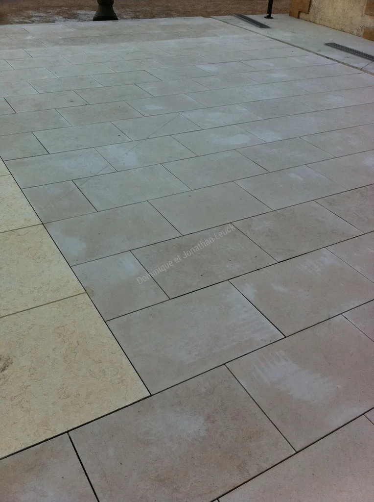 Dalles en marbre, pierre ou granit