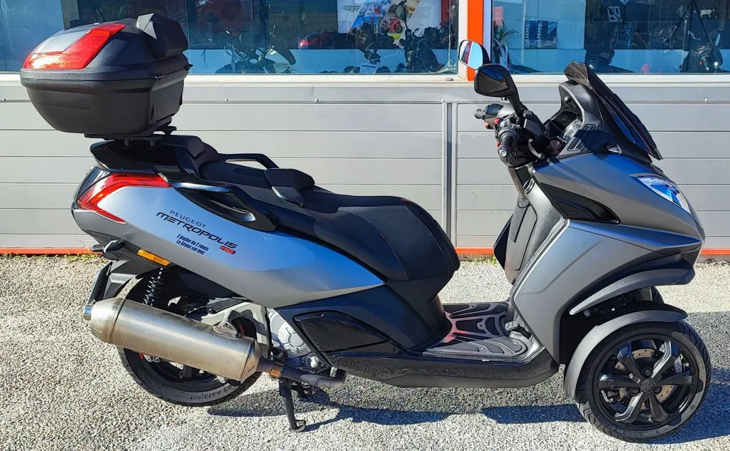 PEUGEOT METROPOLIS RS DU 05/2017 AVEC 29000 KM.