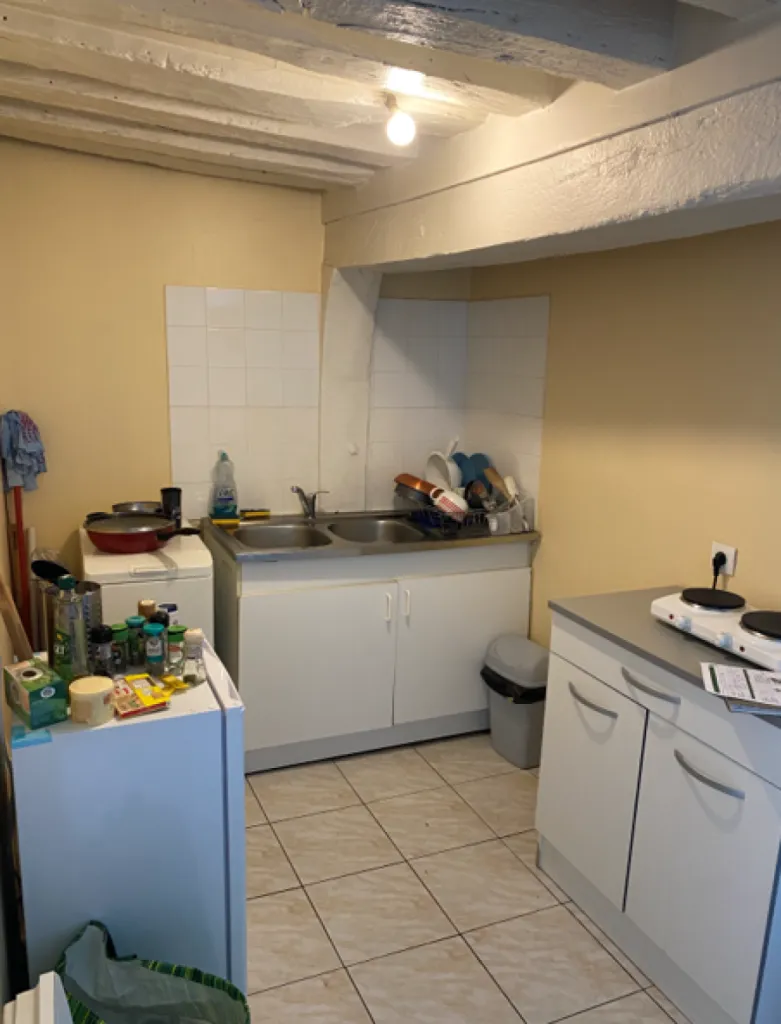 Situé au 2ème étage