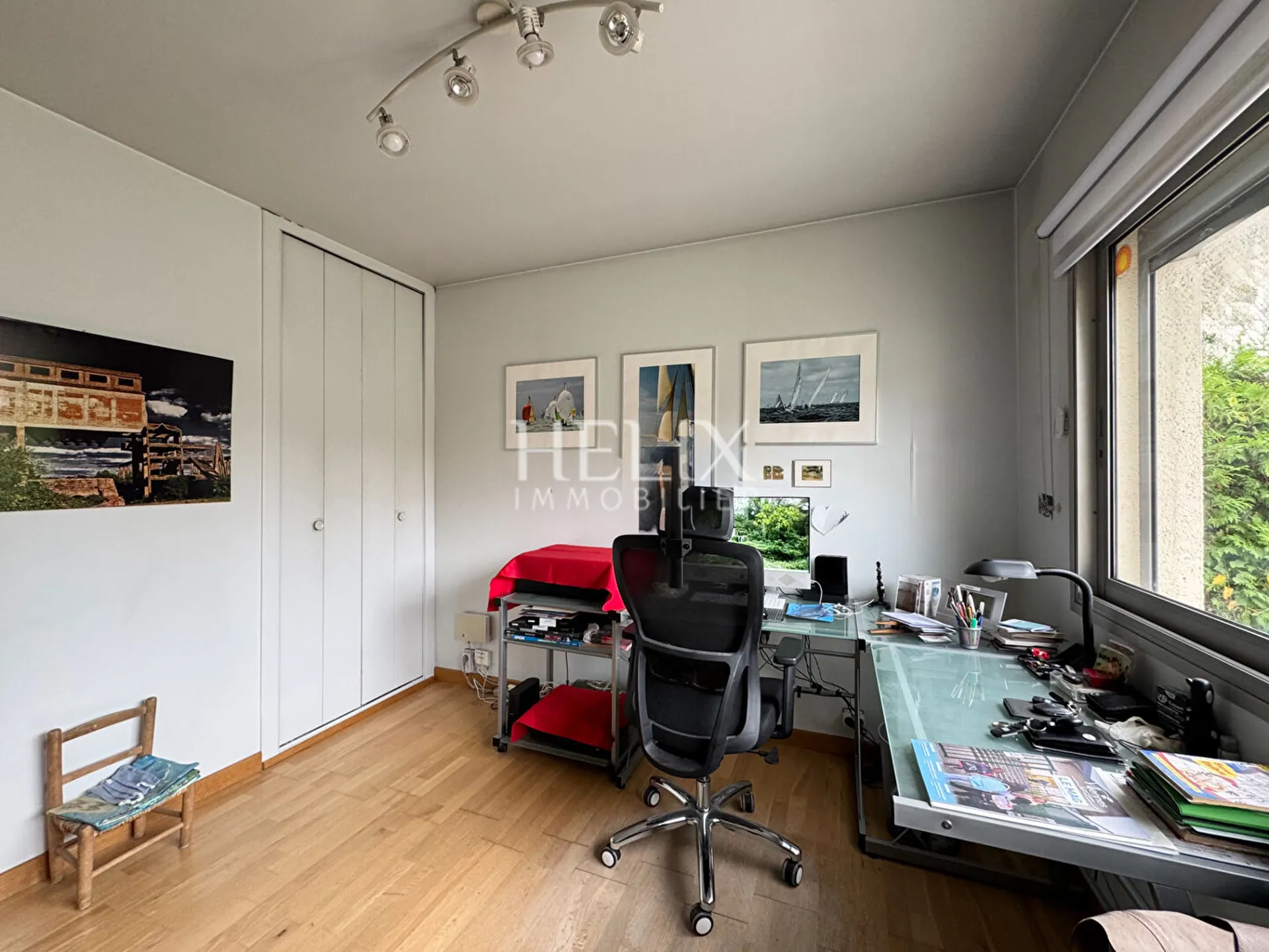 A vendre une jolie maison de 152,61 M², élégante et bien proportionnée, de 1985 édifiée sur un terrain de 1078 M² située dans un quartier calme à Villennes-sur-Seine.