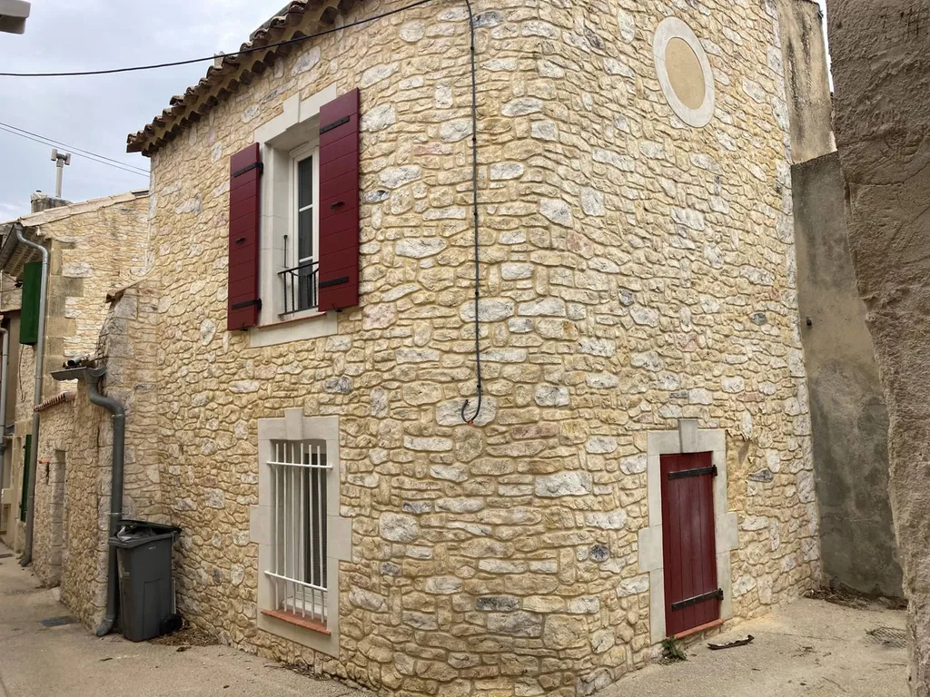 Expertise en humidité. Assécher un mur humide.