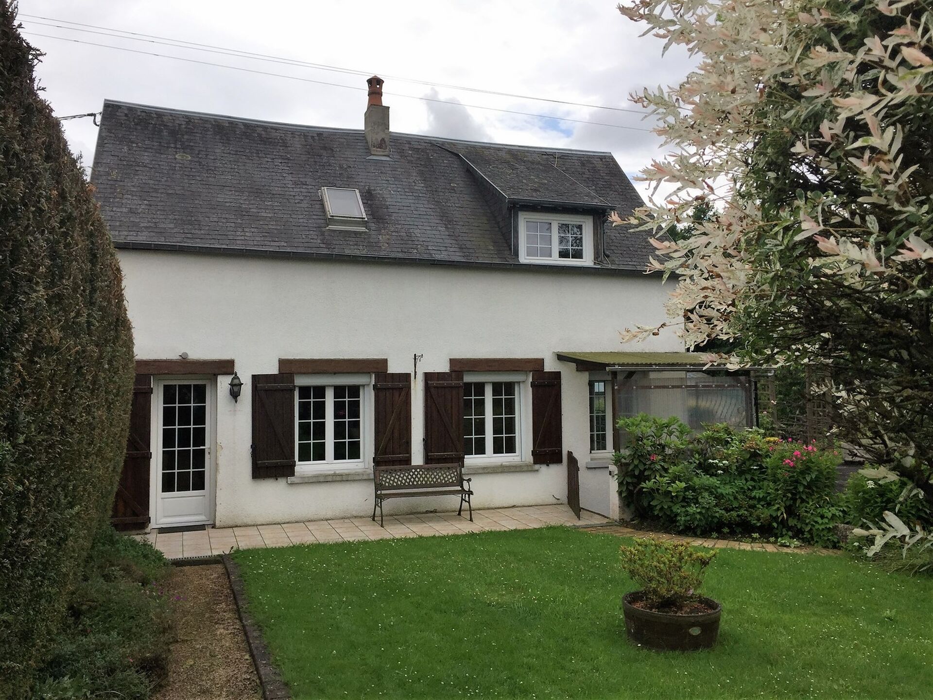 MAISON A VENDRE LISIEUX, BEAU JARDIN, AGENCE IMMOBILIERE TERRES ET DEMEURES DE NORMANDIE