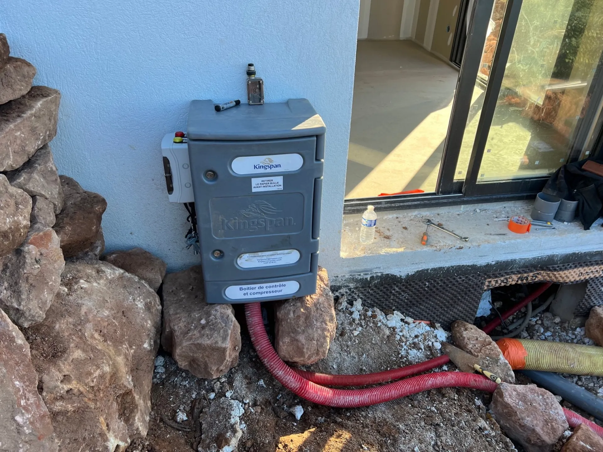 Installation d’une micro-station de traitement biologique 