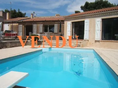 Où trouver un logement 5 sur Roquefort La Bédoule