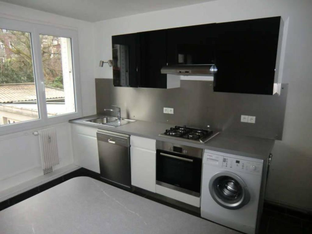 Situé au 1er étage 