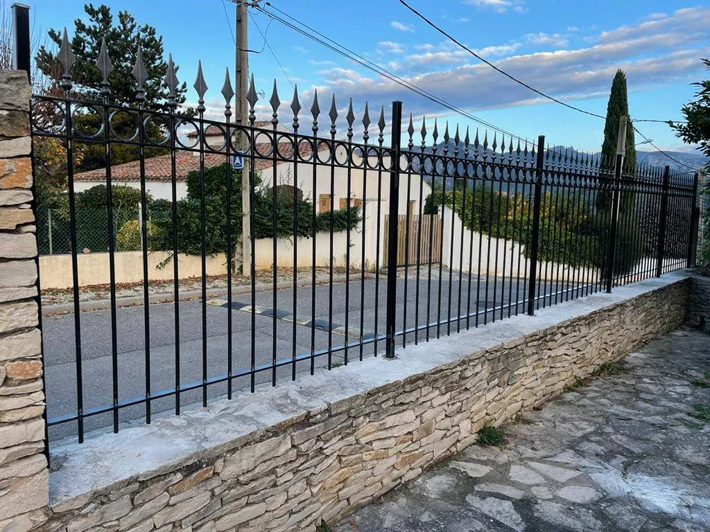 cloture sur mesure artisan ferronnier aubagne
