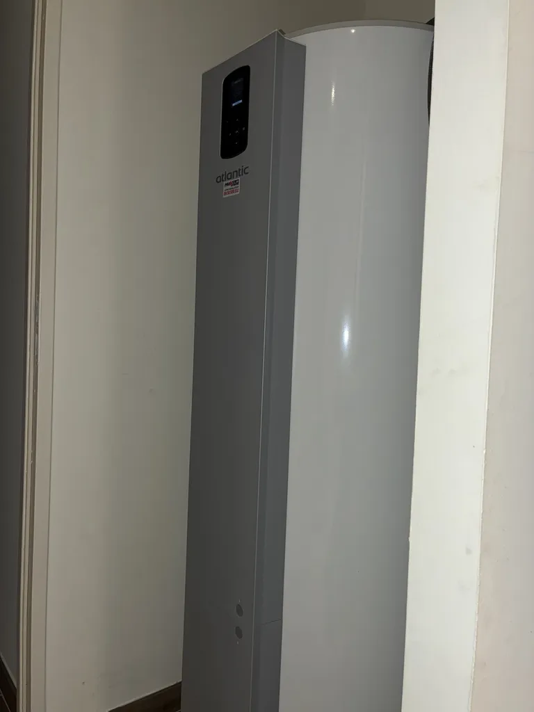 Chauffe-eau thermodynamique Atlantic installé par PROXICLIM à Aix-en-Provence