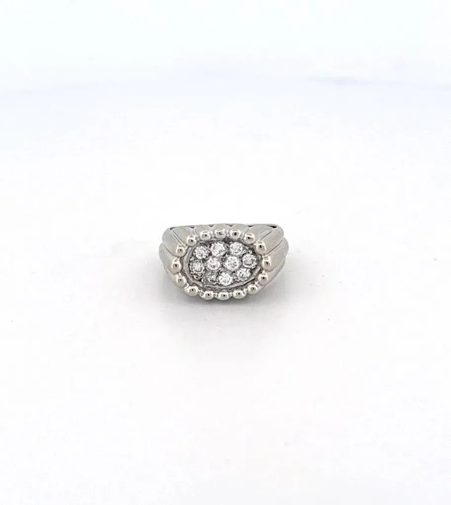 Bijou d'exception : bague en or blanc et diamants GVS1 – Inspiration Van Cleef chez Or Ligne en Gironde