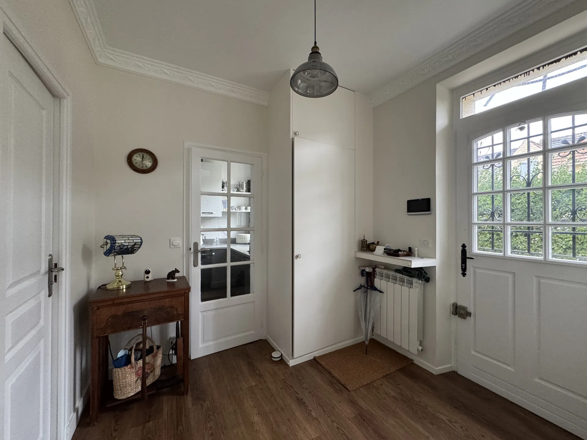 hall d'entrée accueillant 