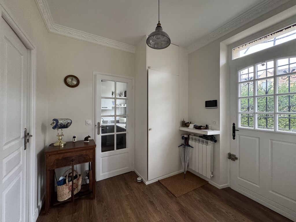 hall d'entrée accueillant 