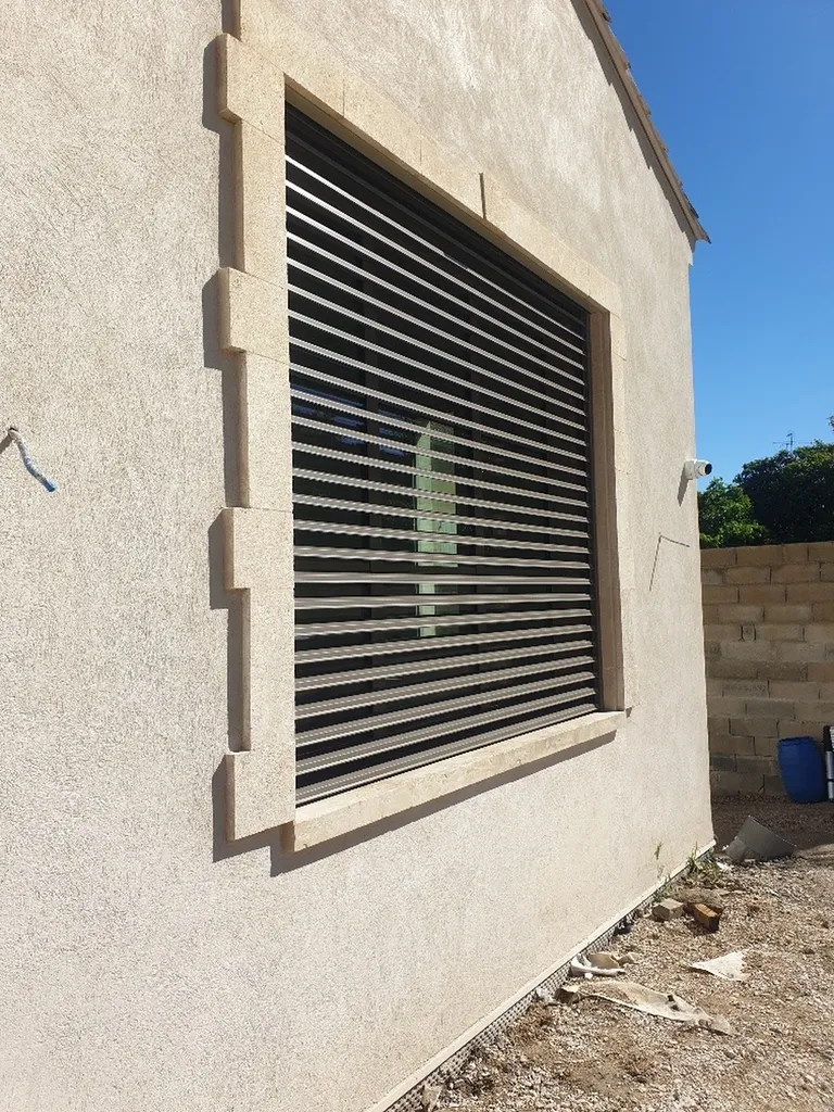  Pose de Volet, brise soleil BSO à LYON