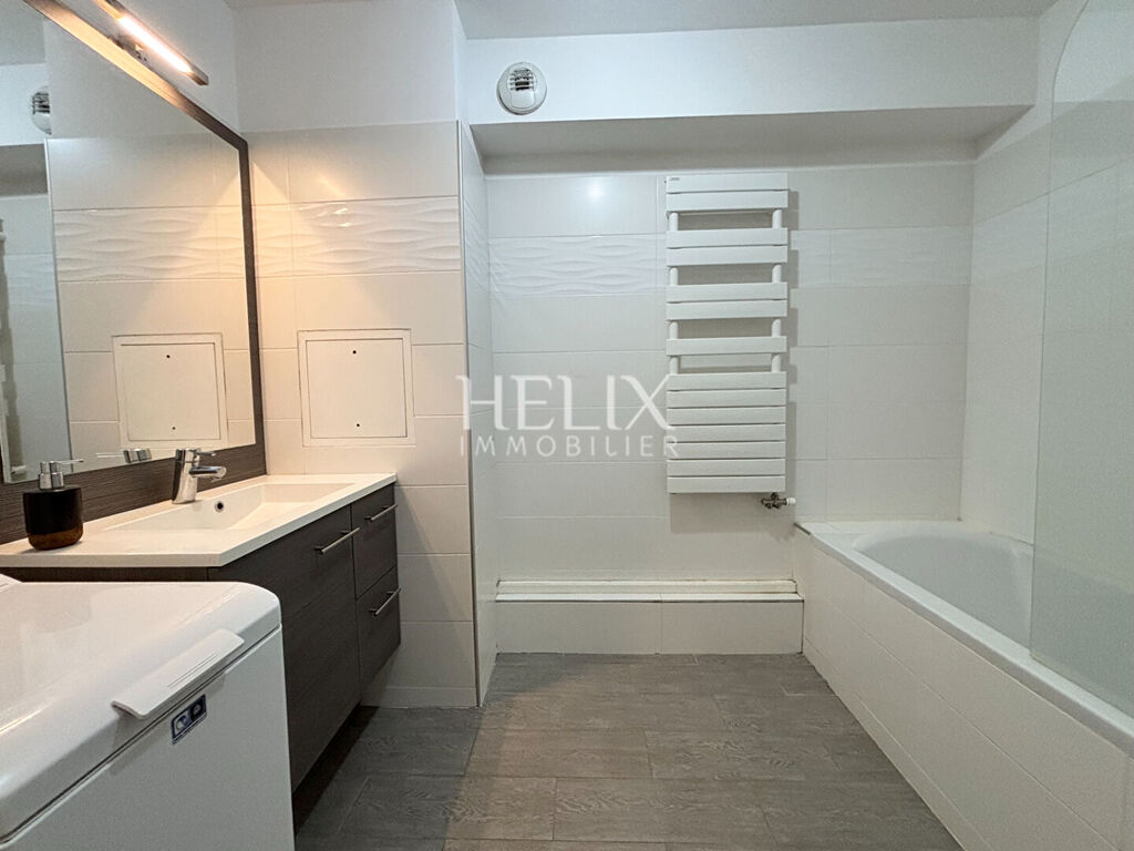 Appartement avec terrasse et jardin Saint Germain En Laye 2 pièce(s) 53M2