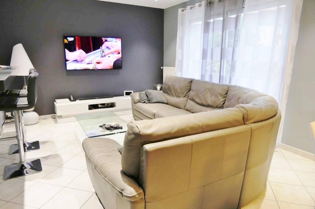 Où trouver maison avec 2 chambres proche Martôt 27340