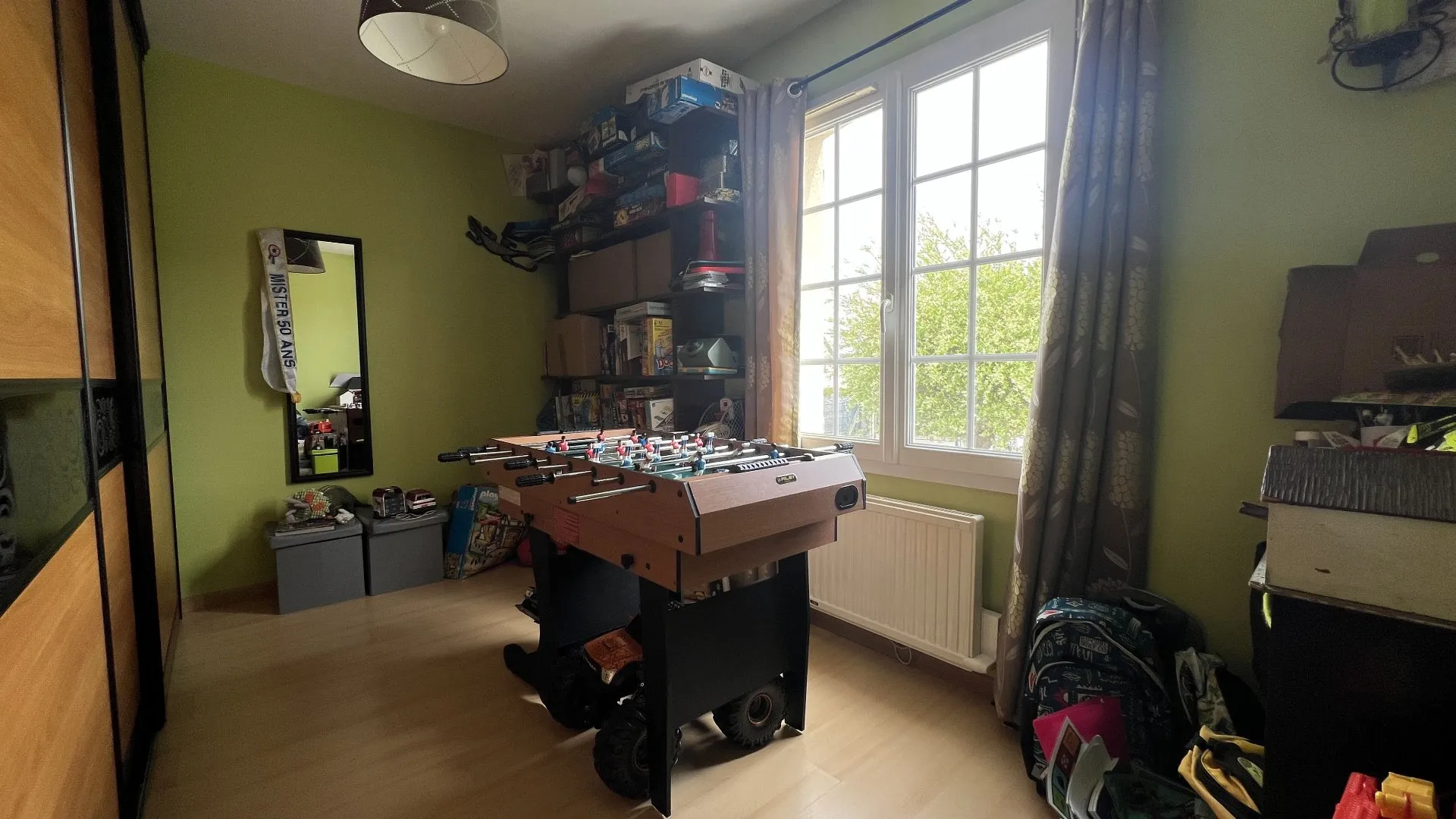 A vendre Maison familiale 2008 de 5 chambres avec garage double en sous-sol et jardin 900m², environnement calme proche Eu 76260 et littoral des Villes Sœurs