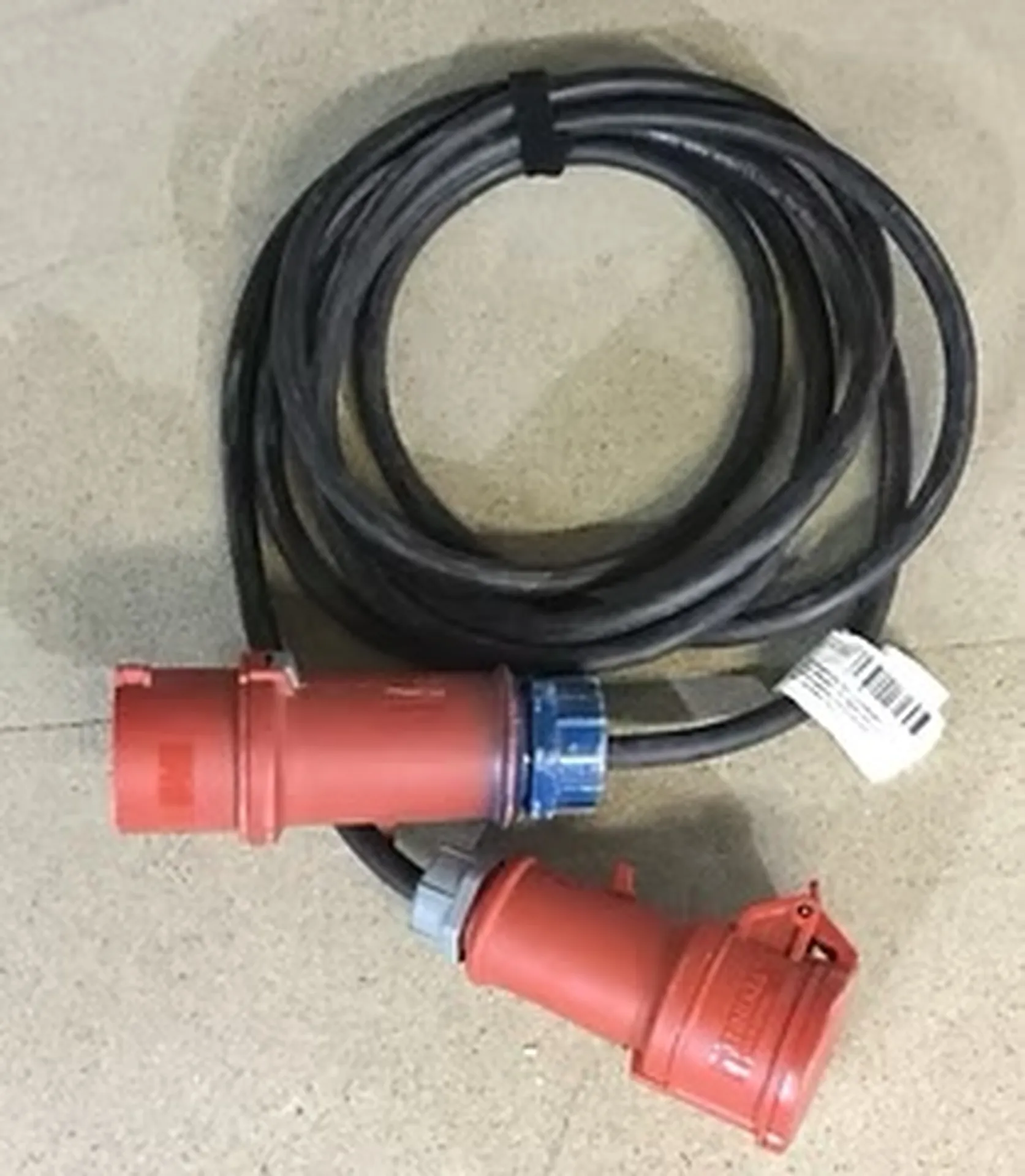 PROLONGATEUR CABLE 32A TRIPHASE