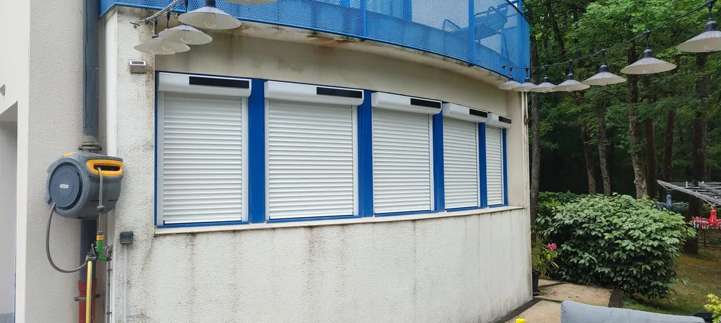 Volets roulants en aluminium à Asnière les Dijon