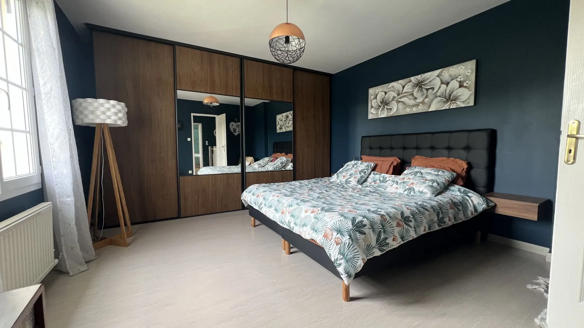A vendre Maison familiale 2008 de 5 chambres avec garage double en sous-sol et jardin 900m², environnement calme proche Eu 76260 et littoral des Villes Sœurs
