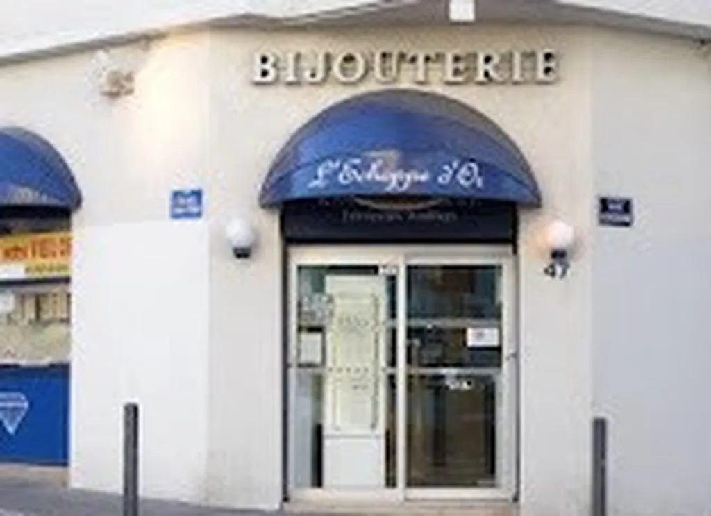 Bijouterie et siège de l'échoppe d'or.