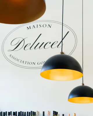 Restaurant avec salle privatisable pour professionnels à Gardanne, repas d’équipe, séminaires d’entreprise et événements corporate sur réservation