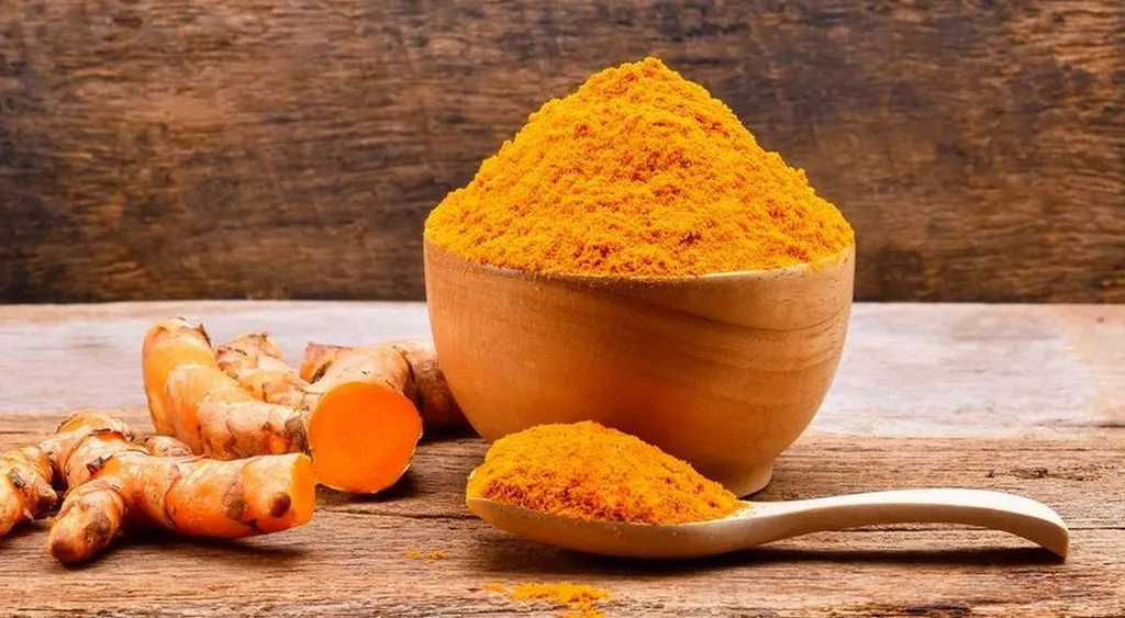 La consommation de curcumina réduit la douleur et les lésions des muscles  après la pratique d’un exercice physique intensif.