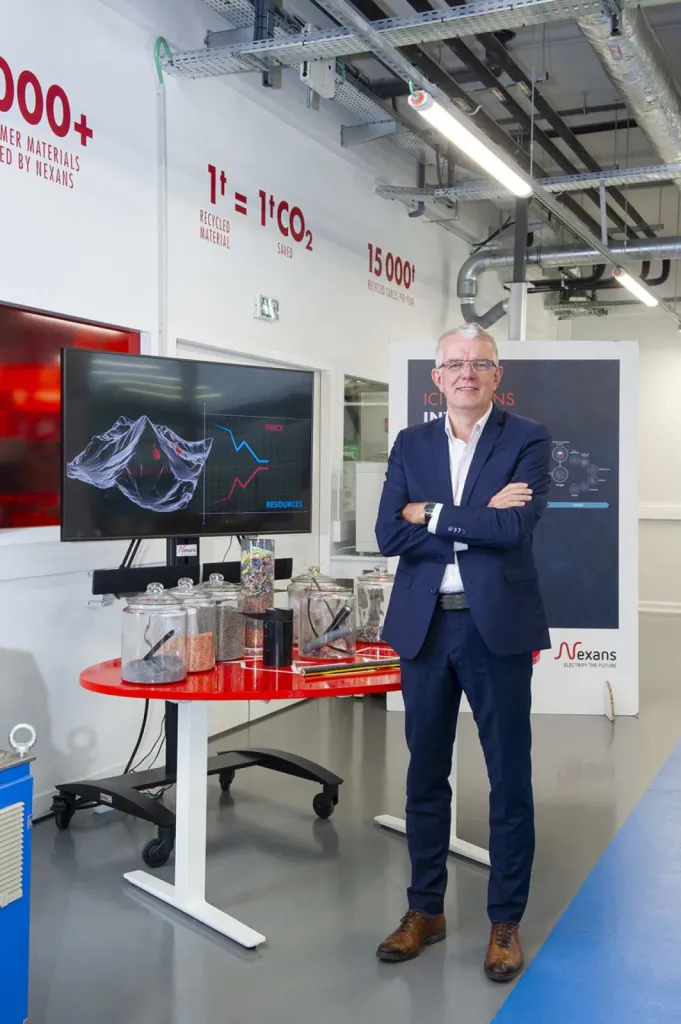 photographe portrait corporate chez Nexans à Lyon pour communication externe