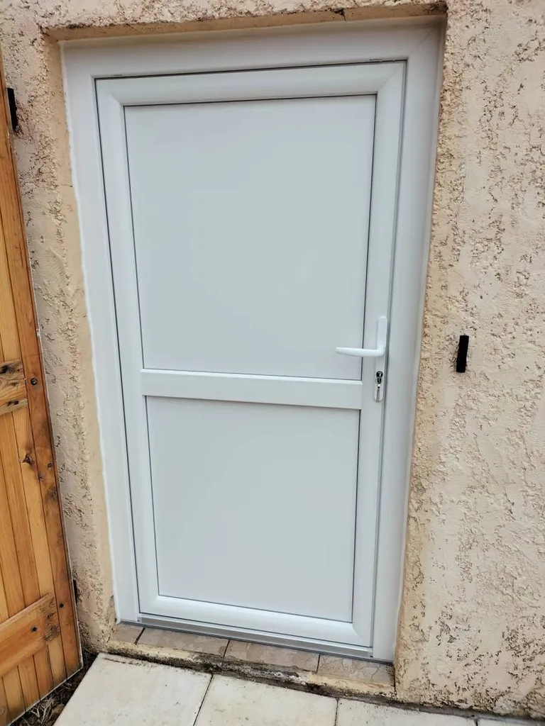 Pose de menuiseries en PVC à Villeurbanne